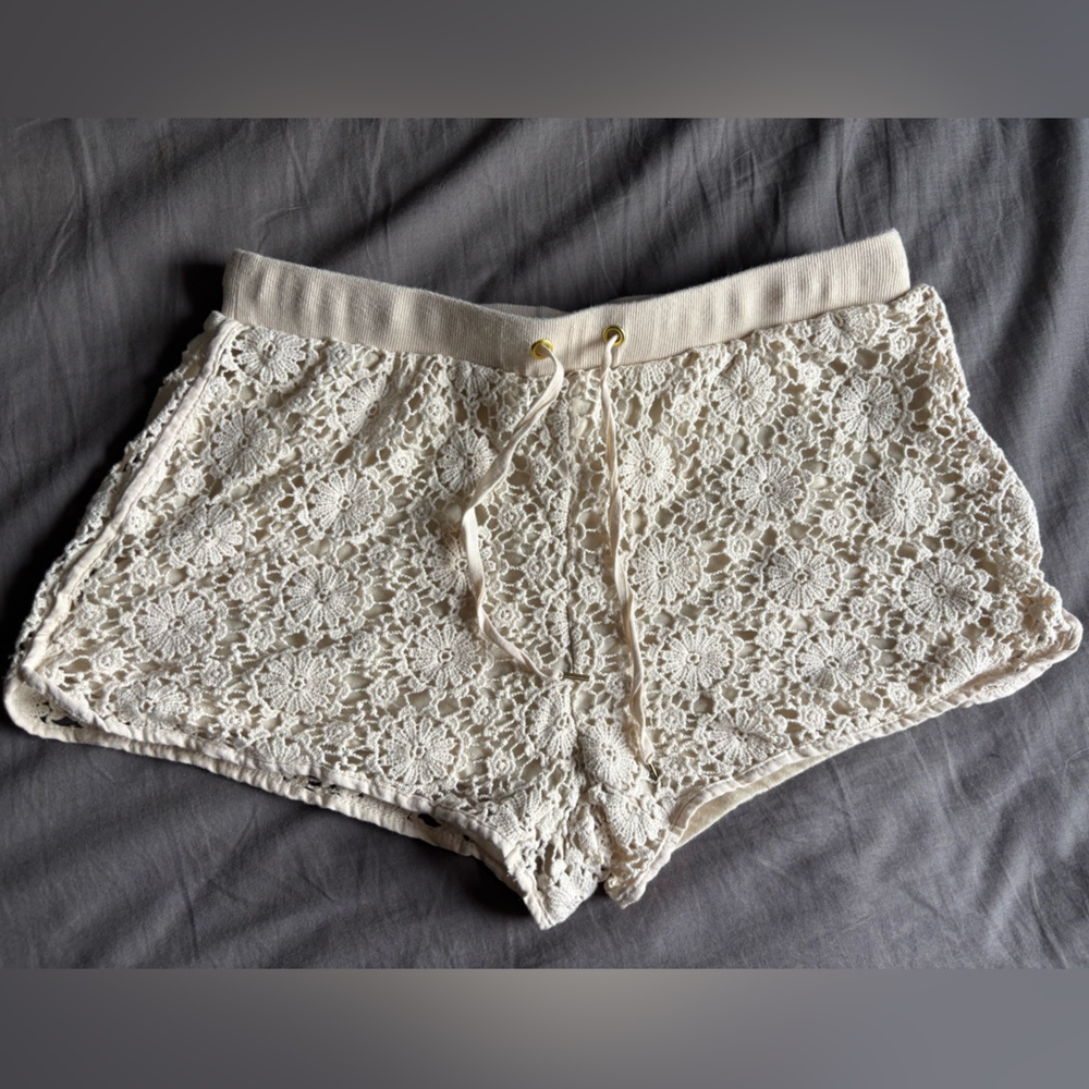 Maurice’s women’s lace shorts